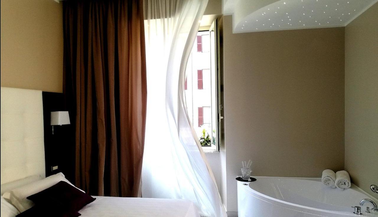 Roman Holidays Boutique Ngoại thất bức ảnh